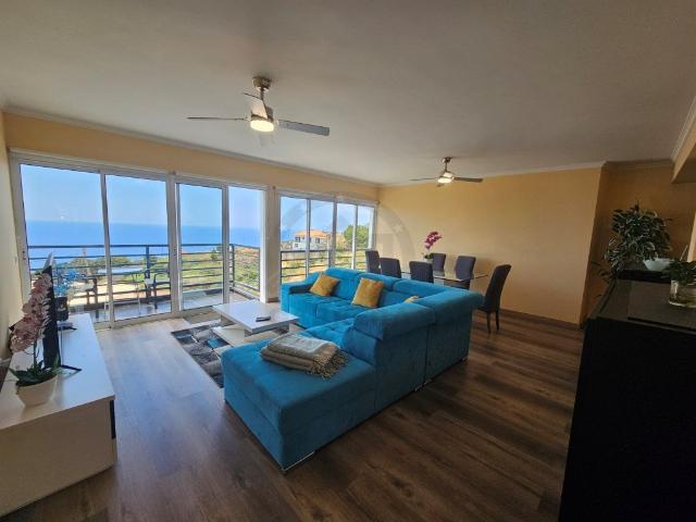 Moradia V3+1 com vista mar Agua de Pena Machico 144m² Água De Pena