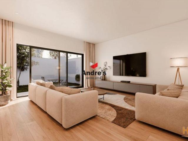 Moradia V3+1 | Nova | Terraço | Carvalhido | Porto | 26064057974