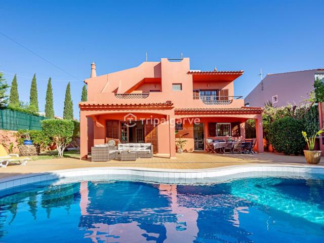 Moradia V3+1 Piscina Privada & Churrasco Albufeira 170m² Guia