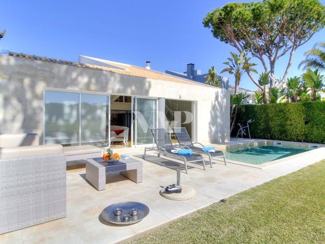 Moradia V3+2 com Piscina e Vista Golfe e Piscina, Vilamoura
