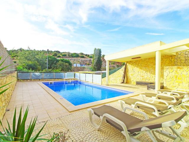 Moradia V3 à venda em concelho de Albufeira, Faro, Portugal