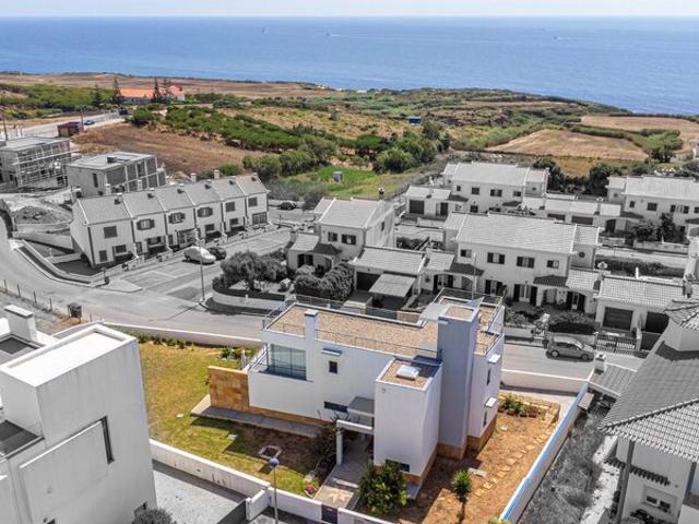 Moradia V3 à venda em Ribamar, Ericeira, concelho de Mafra, Lisboa, Portugal