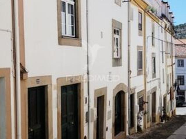 Moradia V3 à venda em Santa Maria da Devesa, concelho de Castelo de Vide, Portalegre, Portugal