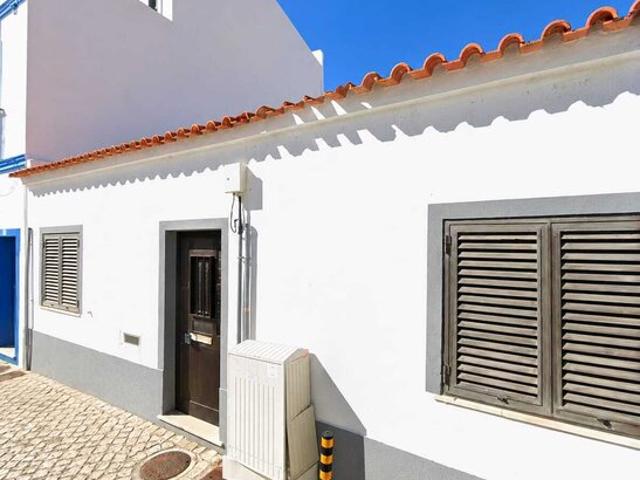 Moradia V3 à venda em Pêra, concelho de Silves, Faro, Portugal
