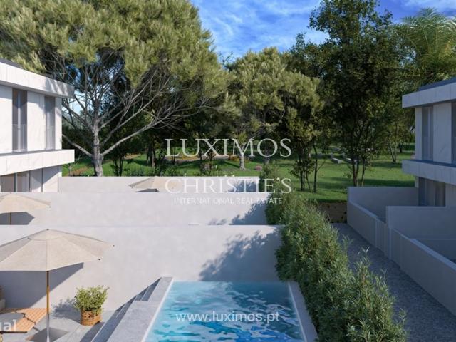 Moradia V3 com jardim e piscina venda junto praia em Lavra