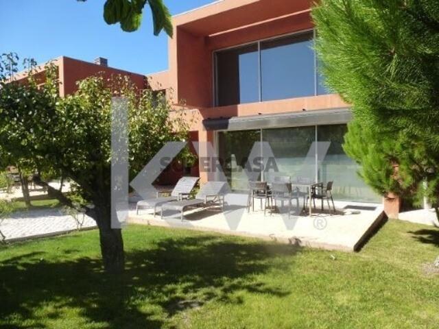 Moradia V3 com piscina I BS Resort