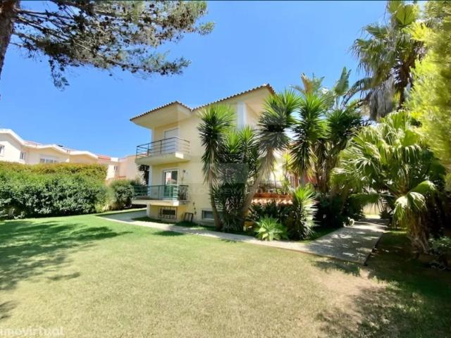 MORADIA V3 CONDOMINIO FECHADO ALDEIA DE JUSO, CASCAIS