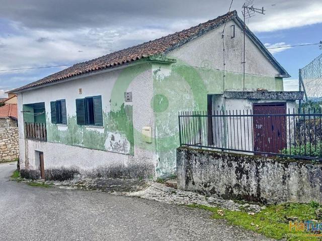 Moradia V3 em Fornos do Pinhal | 26083920967