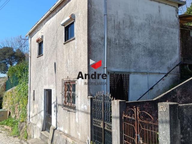 Moradia V3 em Jovim I Gondomar I com vista panorâmica sobre o rio Douro