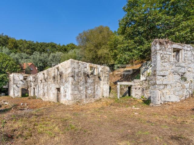 Moradia, Vade