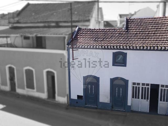 Moradia, Valada