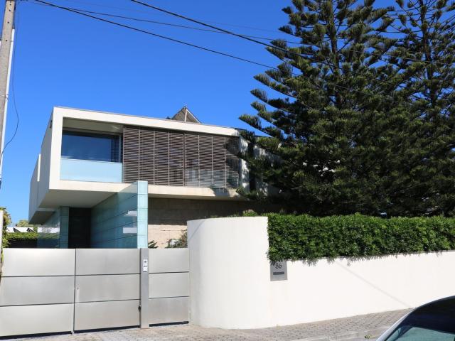 Moradia, Valadares