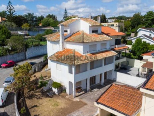 Moradia Valadares