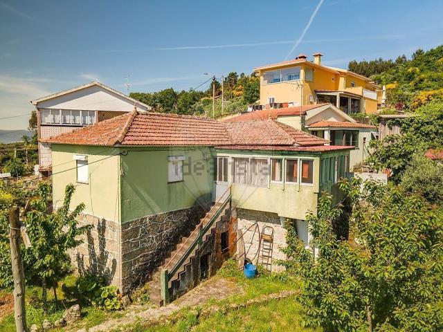 Moradia, Valadares