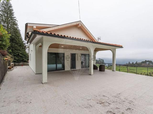 Moradia, Valdosende