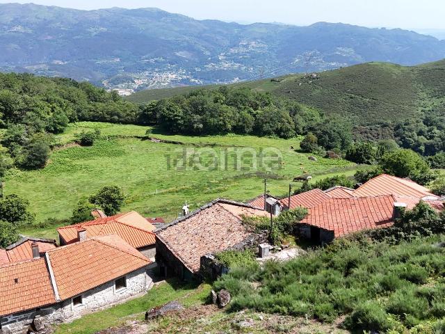 Moradia, Valdreu