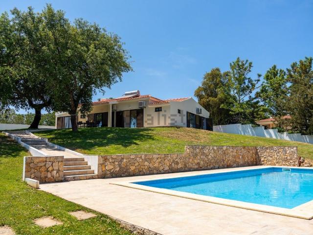 Moradia, Vale Navio, Albufeira e Olhos de Água