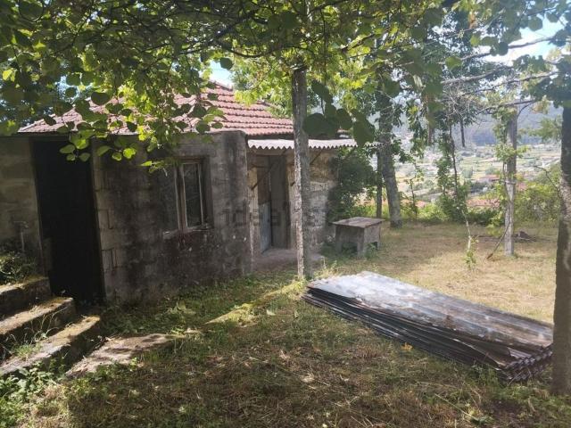 Moradia, Vale São Cosme Telhado Portela