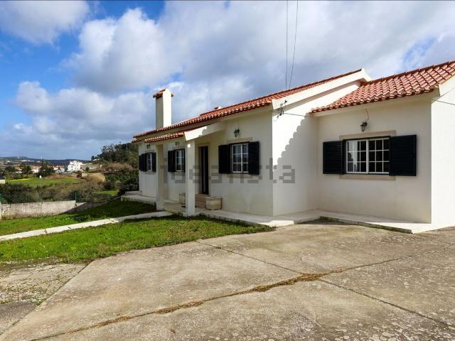 Moradia, Venda do Pinheiro e Santo Estêvão das Galés