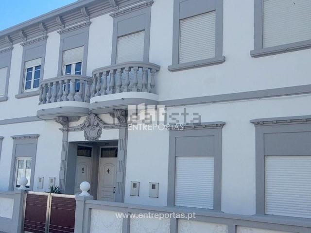 Moradia, Viana do Castelo e Meadela