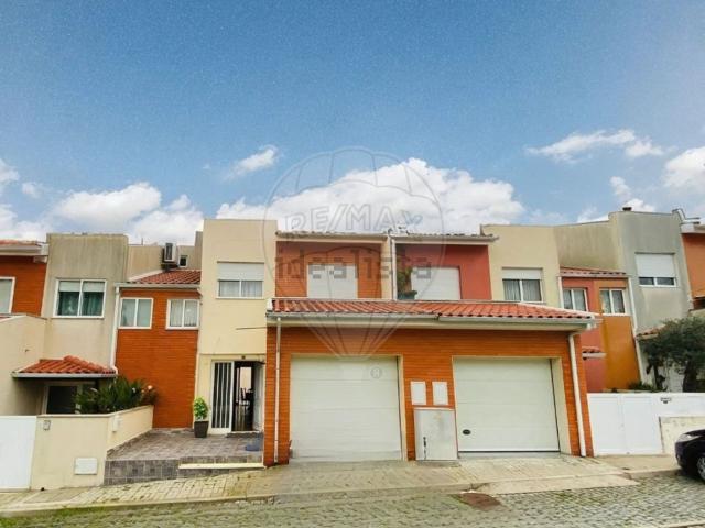 Moradia, Viatodos Grimancelos Minhotães Monte de Fralães