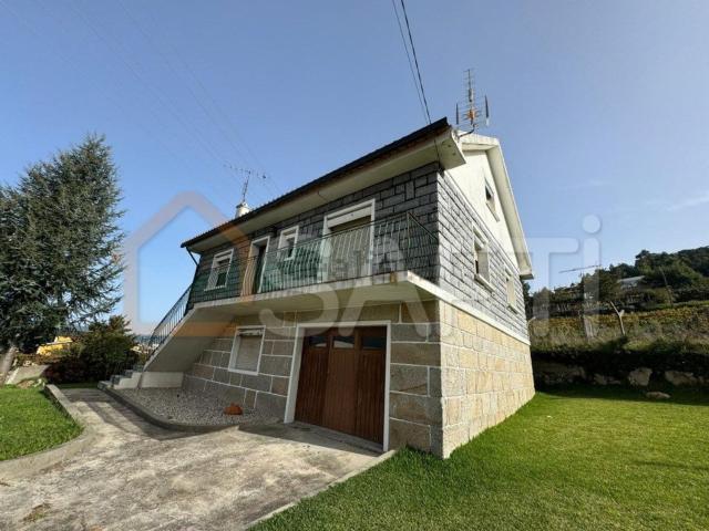 Moradia, Vila