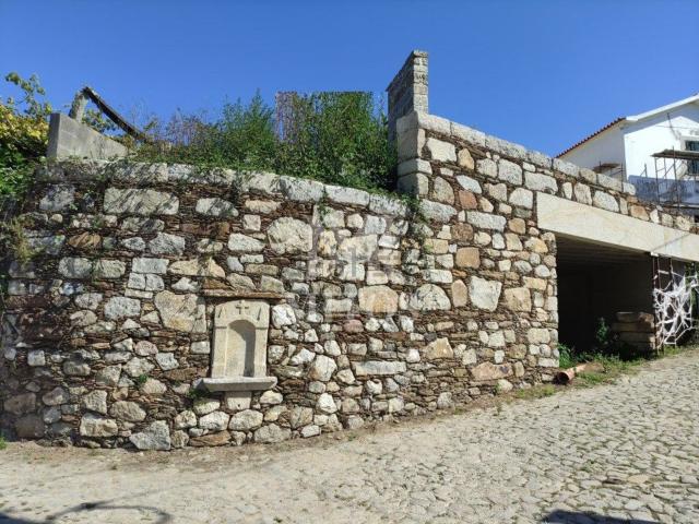 Moradia, Vilar de Mouros