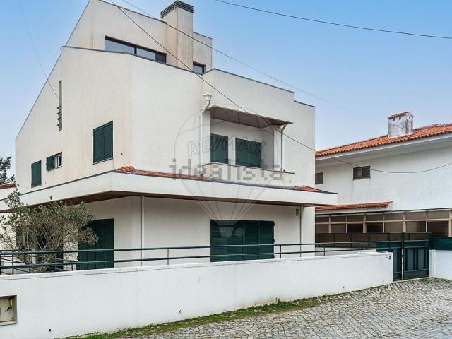 Moradia, Vilar de Andorinho