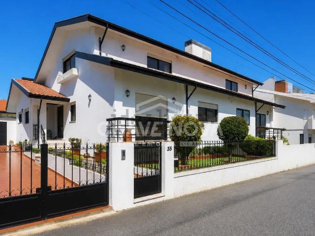 Moradia, Vilar do Paraíso