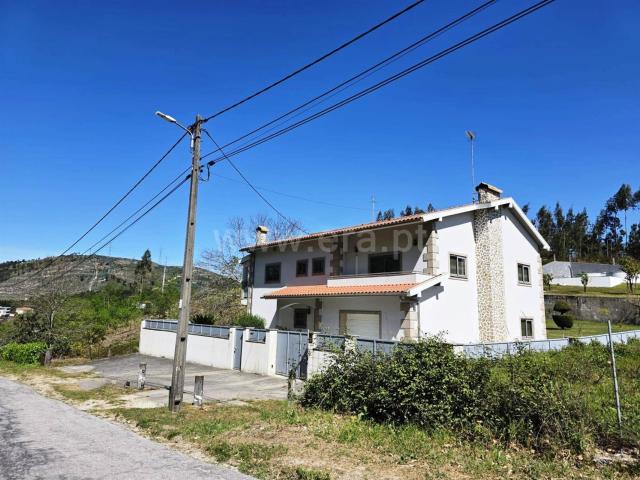 Moradia 150m² Lanhoso