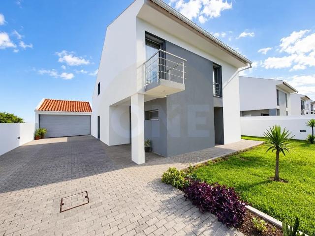 Moradia 180m² Ponta Delgada São Pedro