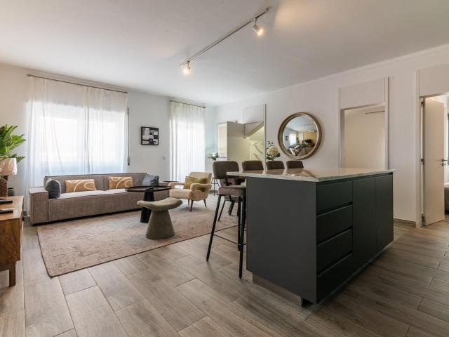 Moradia, 10 quartos, Alenquer, Carregado e Cadafais 315m² Carregado e Cadafais
