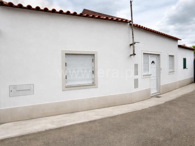 Moradia, 1 quarto, Caldas da Rainha, Coto 52m² Caldas da Rainha Nossa Senhora Do Pópulo, Coto E São Gregório