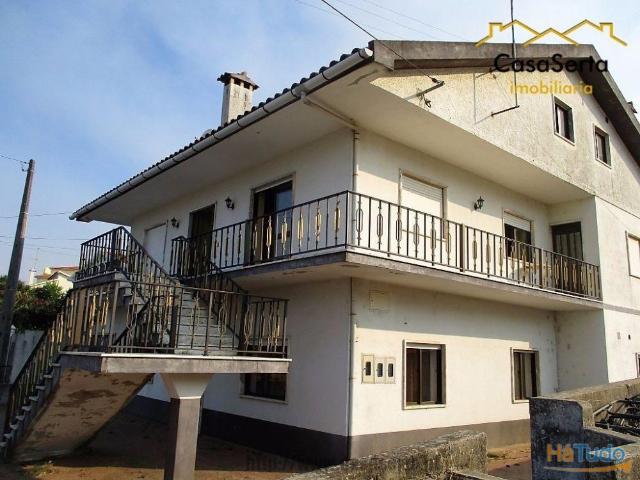 Moradia | 26063896974