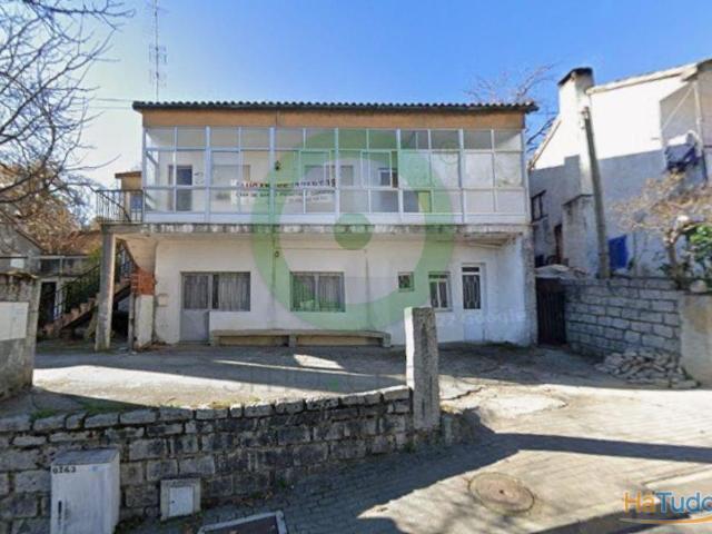 Moradia | 26084037257
