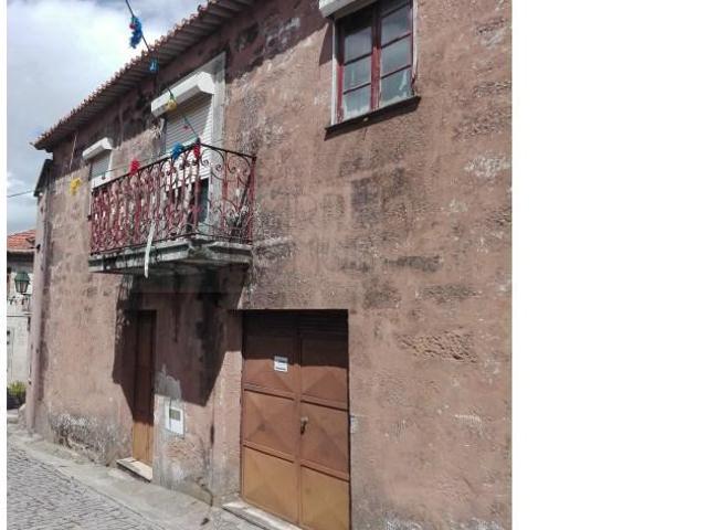 Moradia 2 Andares Em Fontelo