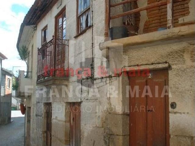 Moradia 2 frentes em Noura, Murça Aceita se permuta p/Apartamento ou Moradia Porto ou Vila Nova de Gaia