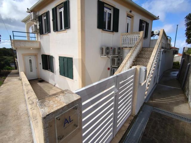 Moradia 3 em 1, exclusiva, rentável, Prazeres