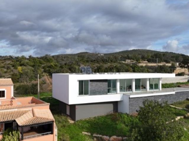 MORADIA 3 QUARTOS COM VISTA MAR PARA VENDA EM FARO