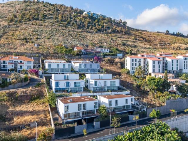 MORADIA 3 QUARTOS | SÃO MARTINHO | FUNCHAL