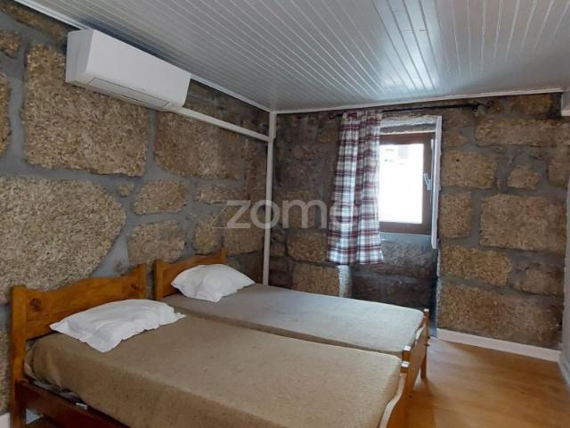 Moradia 4 suites no Sabugueiro Serra da Estrela