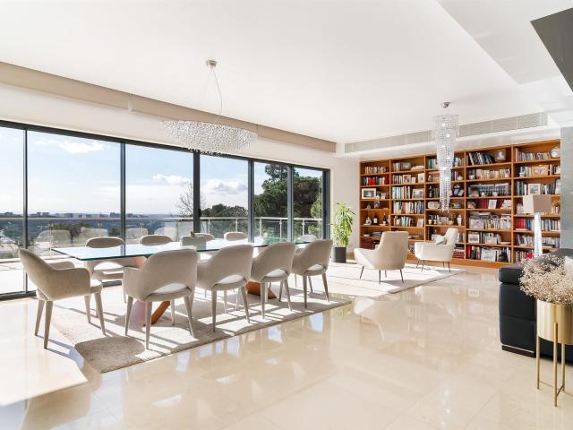 Moradia 7 Quartos em Quinta Grande, Alfragide 638m² Alfragide