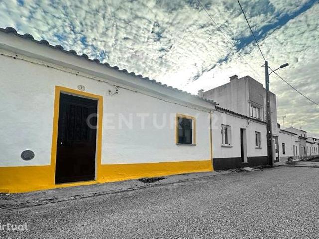 Moradia, 59 m, Beja Salvador e Santa Maria da Feira