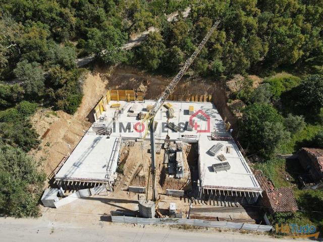 Moradias T3 em construção | 26064042054