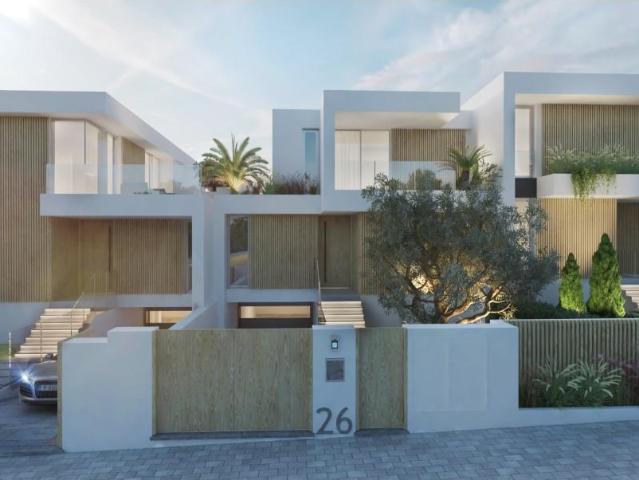 Moradias T3 em Faro 170m² Montenegro