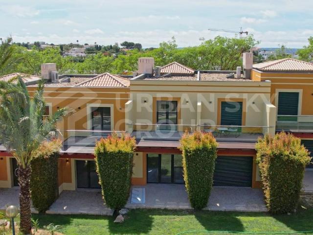 Moradias T1 e T2 89m² Luz