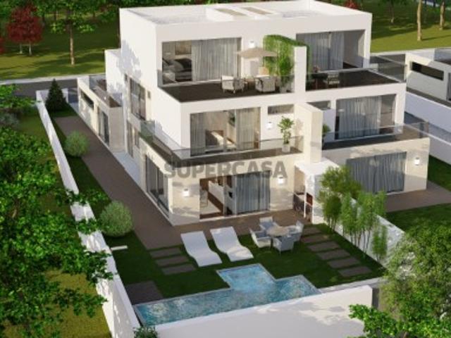 Moradias V5 de Luxo com Piscina, Jacuzzi Exterior, Jardim e Terraços Praia da Madalena