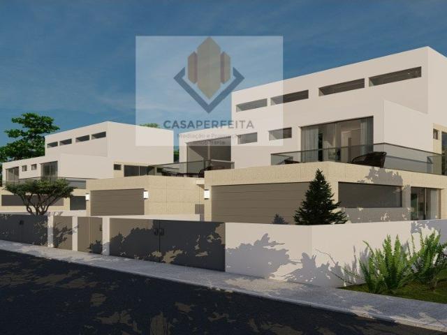 Moradias V5 de Luxo com Piscina, Jacuzzi Exterior, Jardim e Terrao.