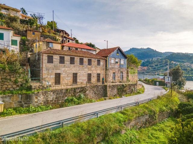 Moradias à venda junto ao Douro 202m² Ancede E Ribadouro