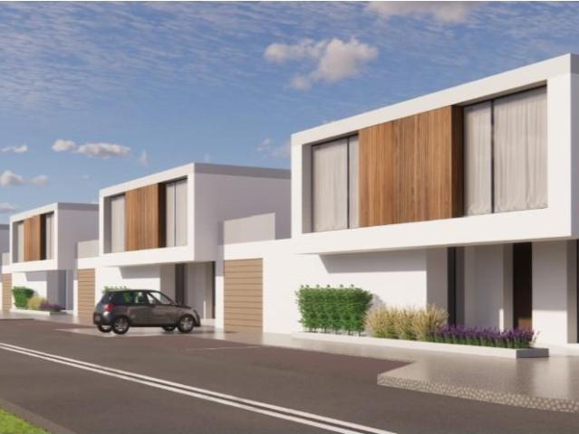 Moradias com piscina e vista mar em Santa Cruz a apenas 10 m. 0m² A dos cunhados e maceira
